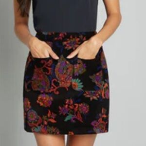 Modcloth Black Floral Mini Skirt